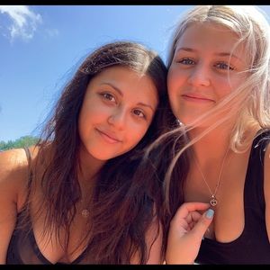 Meet your Posher, Madison